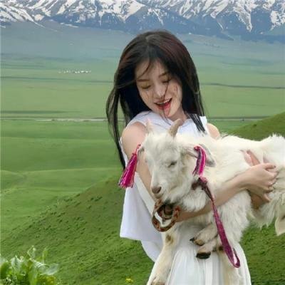 单车上的少女
